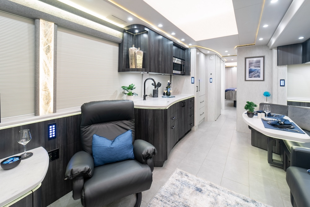 2023 Prevost Marathon X3 For Sale