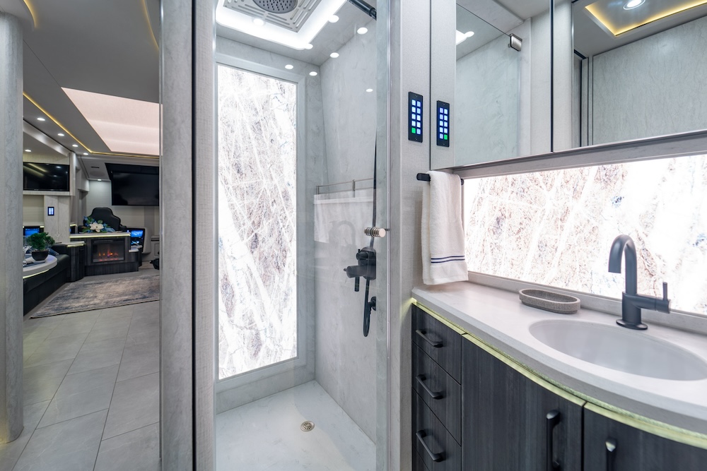 2023 Prevost Marathon X3 For Sale