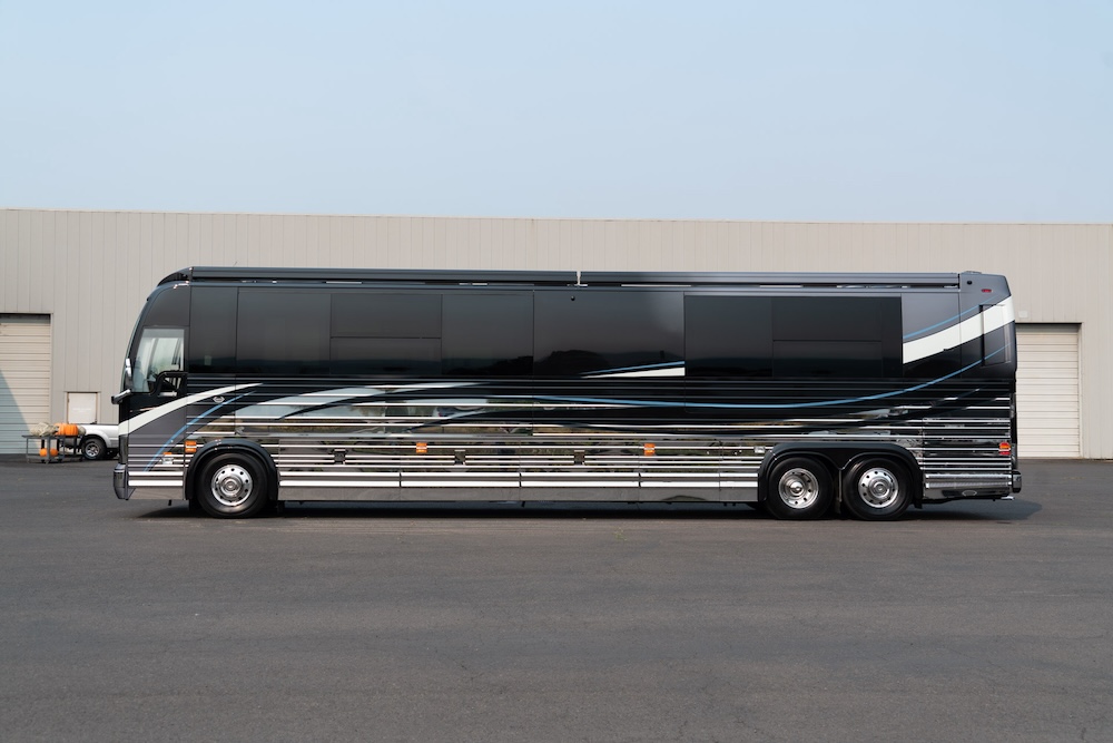 2023 Prevost Marathon X3 For Sale