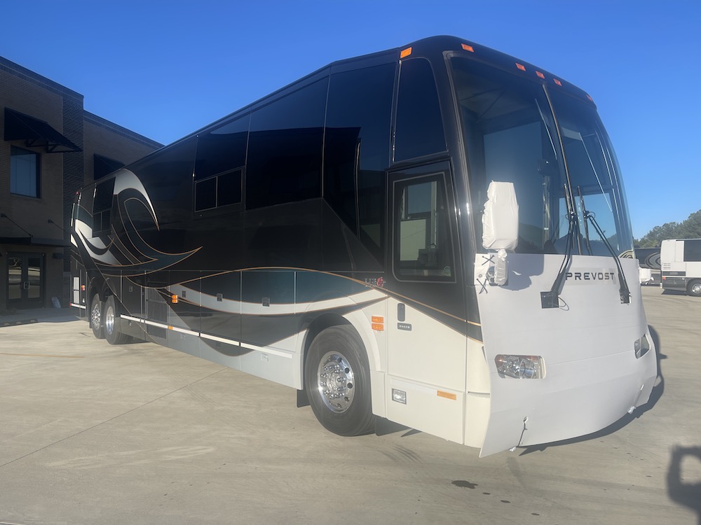 2023 Prevost Nashville Coach H3-45 For Sale