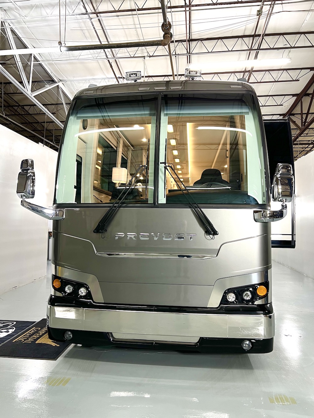 2023 Prevost Superior X3 For Sale