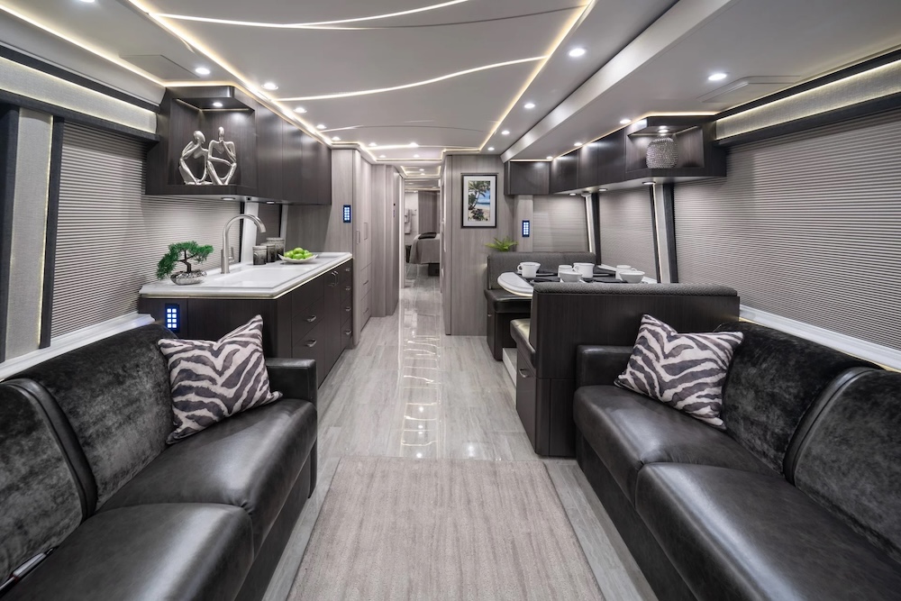 2024 Prevost Marathon H3-45 For Sale