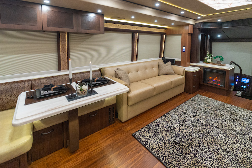 2024 Prevost Marathon H3-45 For Sale