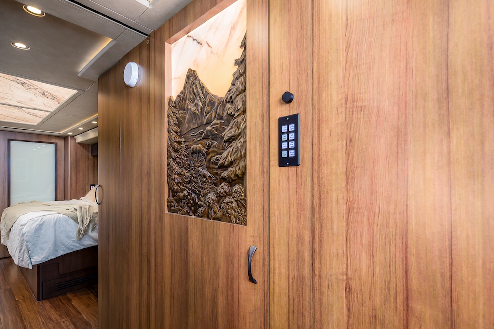 2024 Prevost Marathon H3-45 For Sale