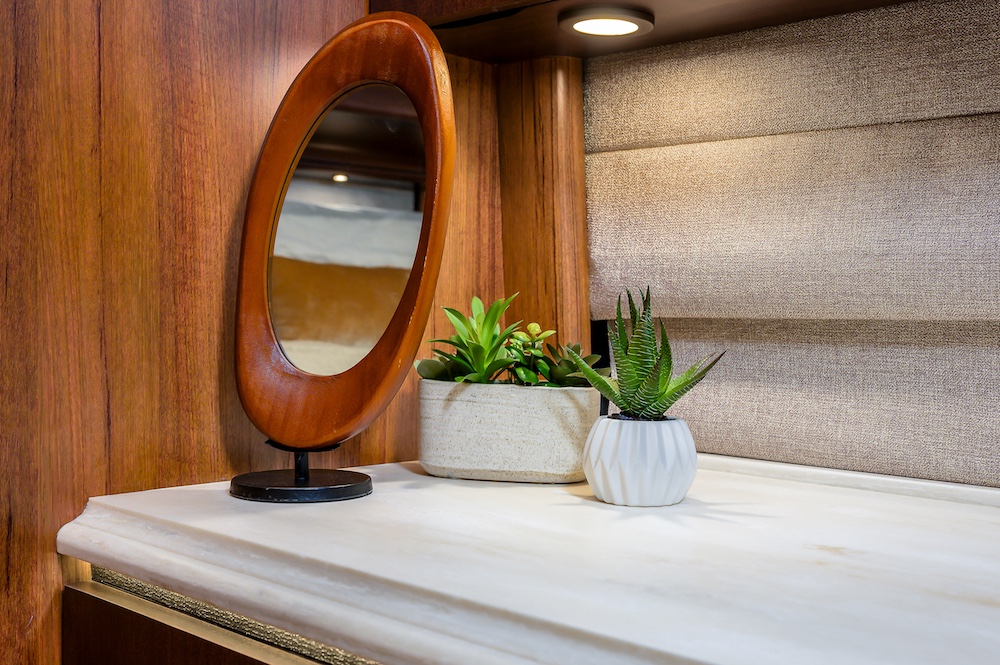 2024 Prevost Marathon H3-45 For Sale