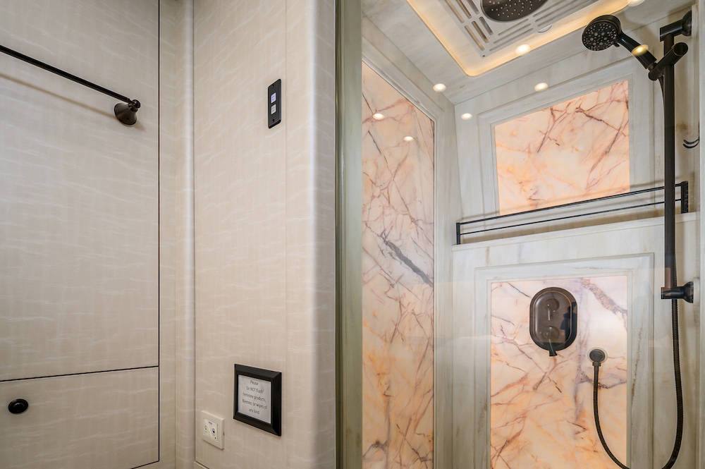 2024 Prevost Marathon H3-45 For Sale