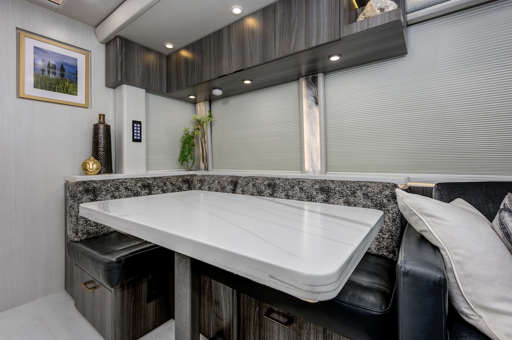 2024 Prevost Marathon H3-45 For Sale