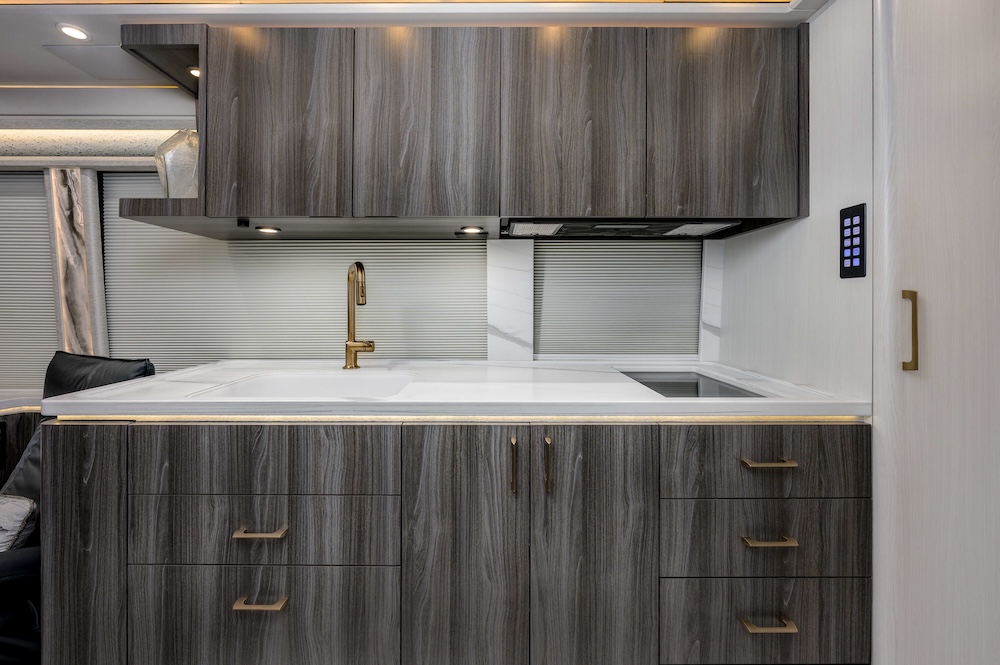 2024 Prevost Marathon H3-45 For Sale