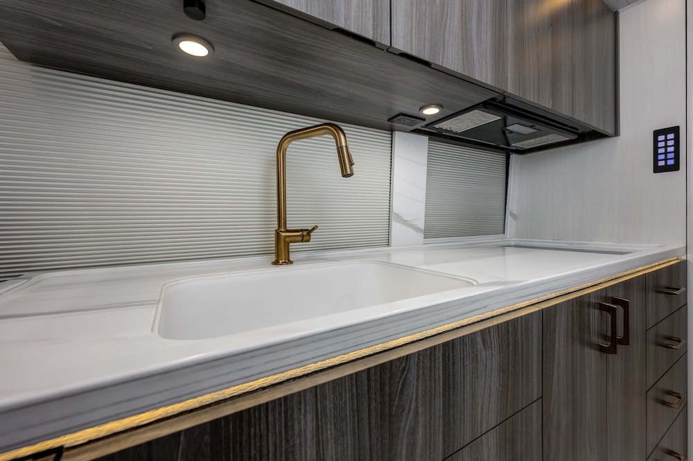 2024 Prevost Marathon H3-45 For Sale