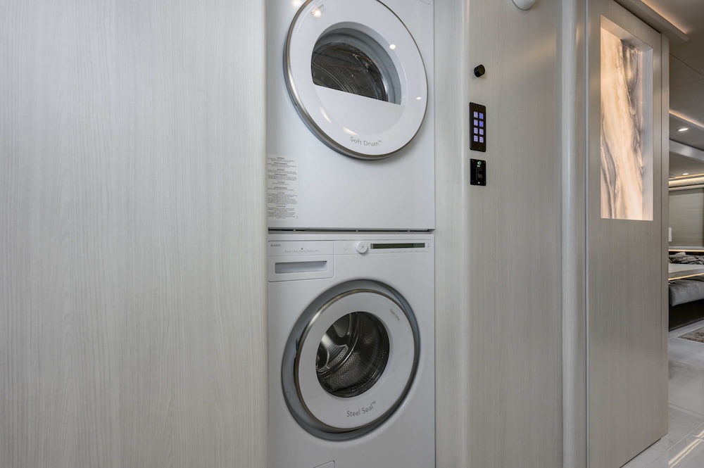 2024 Prevost Marathon H3-45 For Sale