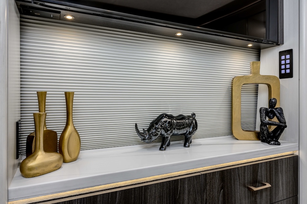 2024 Prevost Marathon H3-45 For Sale