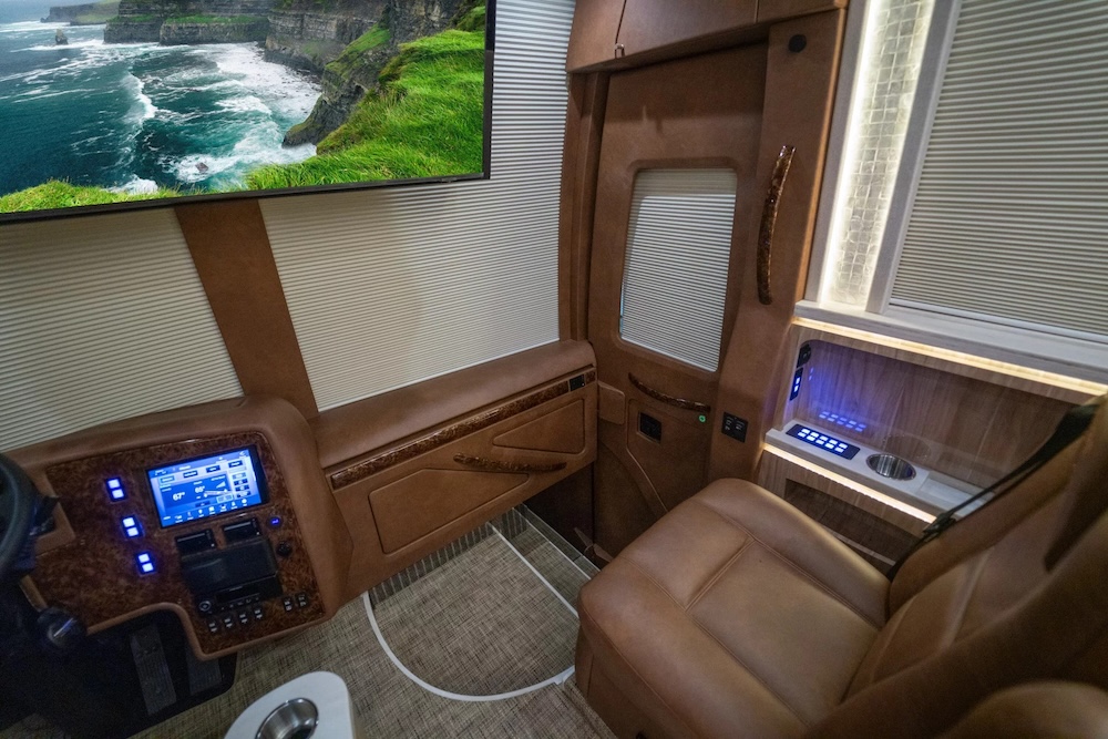 2024 Prevost Marathon X3 For Sale