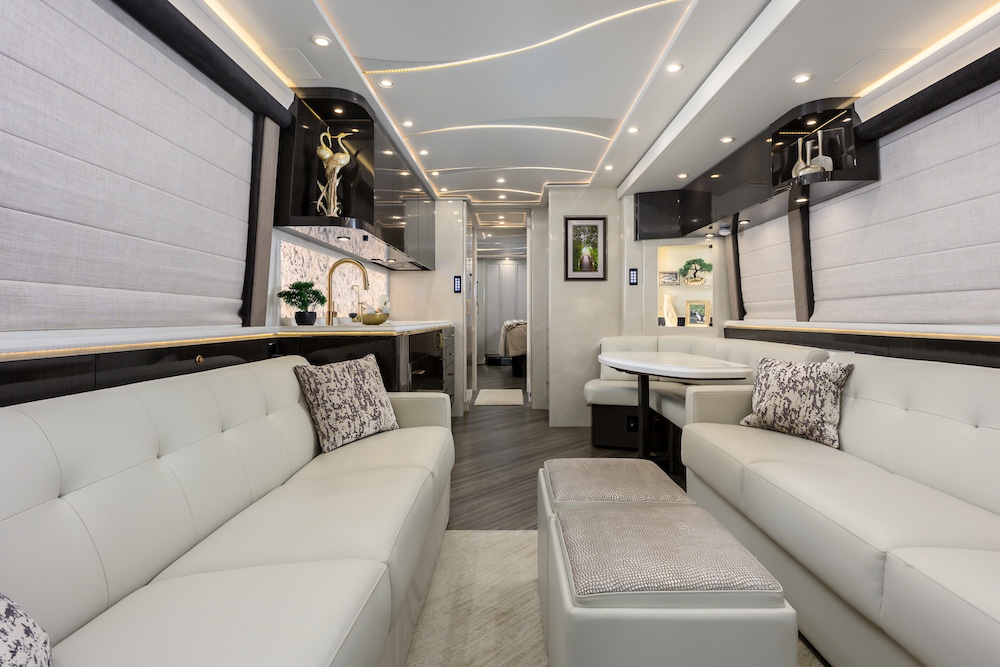 2024 Prevost Marathon X3 For Sale