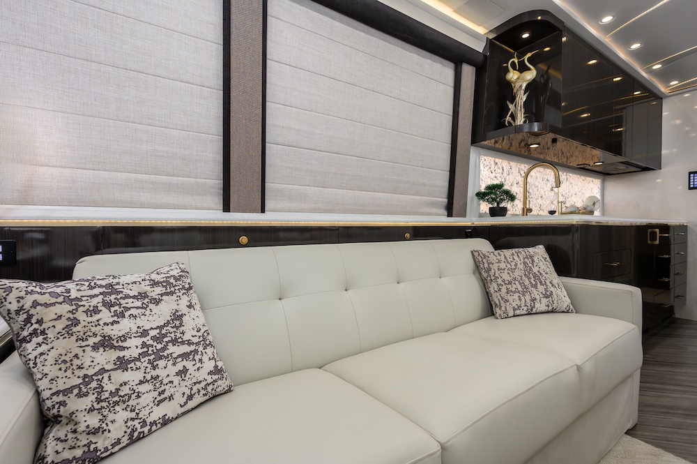 2024 Prevost Marathon X3 For Sale