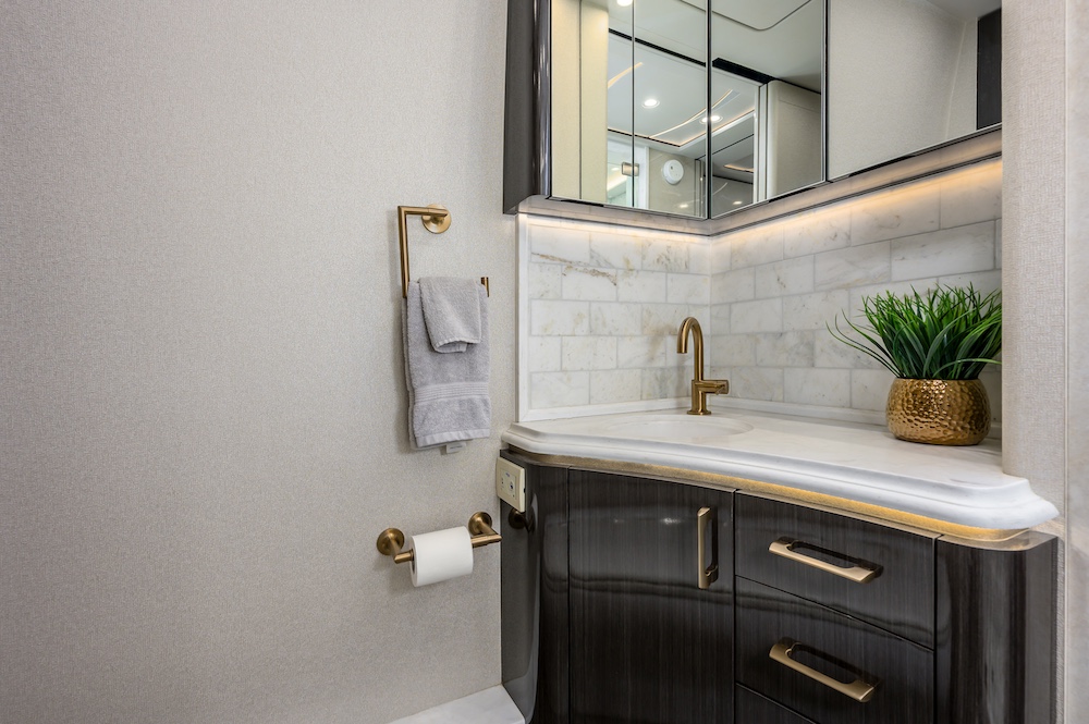 2024 Prevost Marathon X3 For Sale