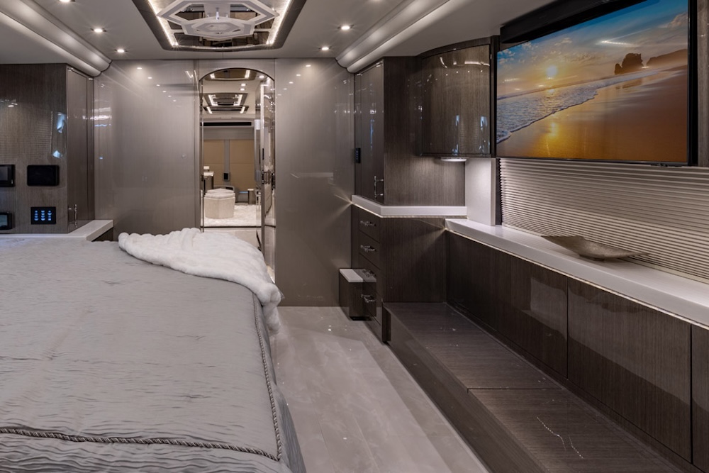 2024 Prevost Millennium H3-45 For Sale