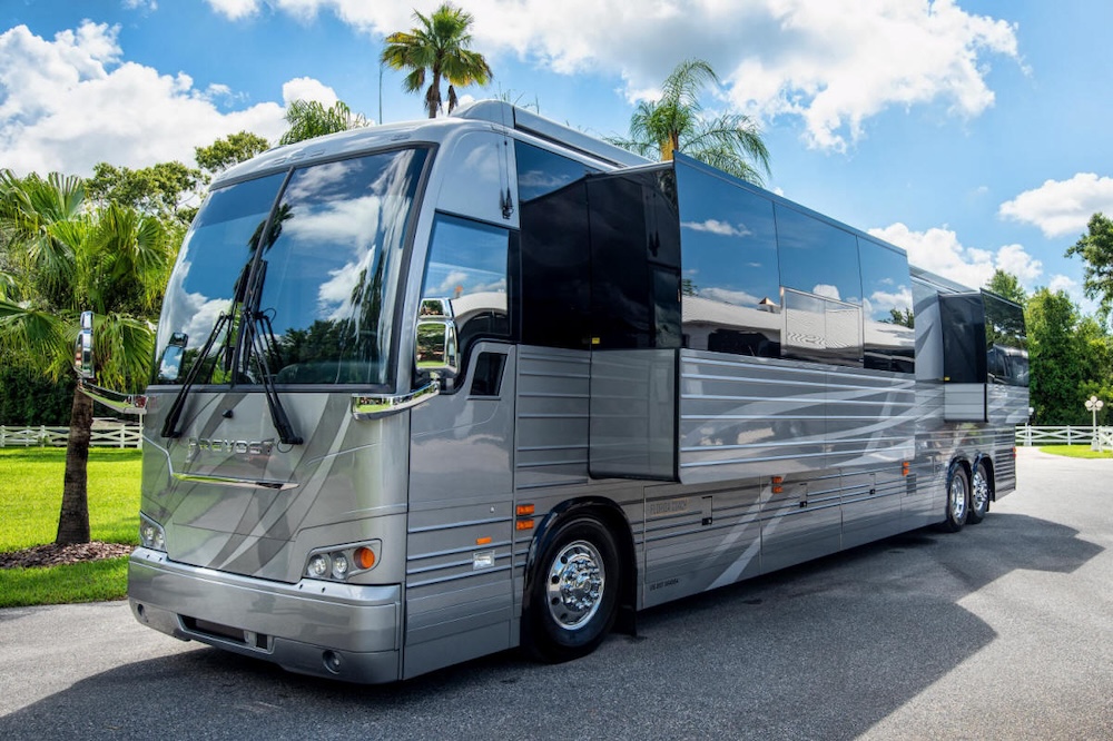 2025 Prevost Florida Coach X3 For Sale