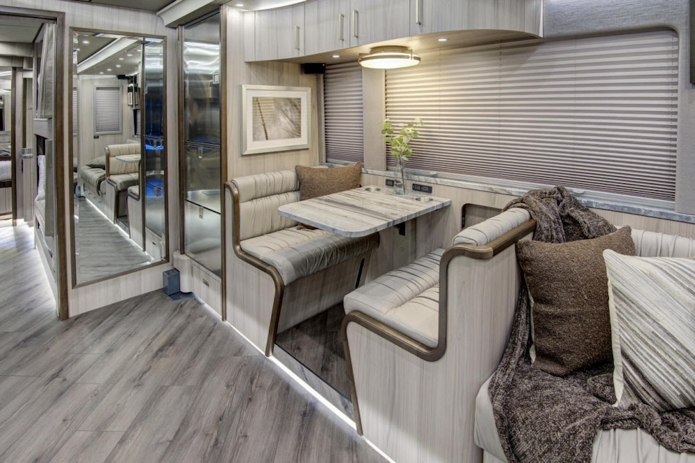 2025 Prevost Florida Coach X3 For Sale