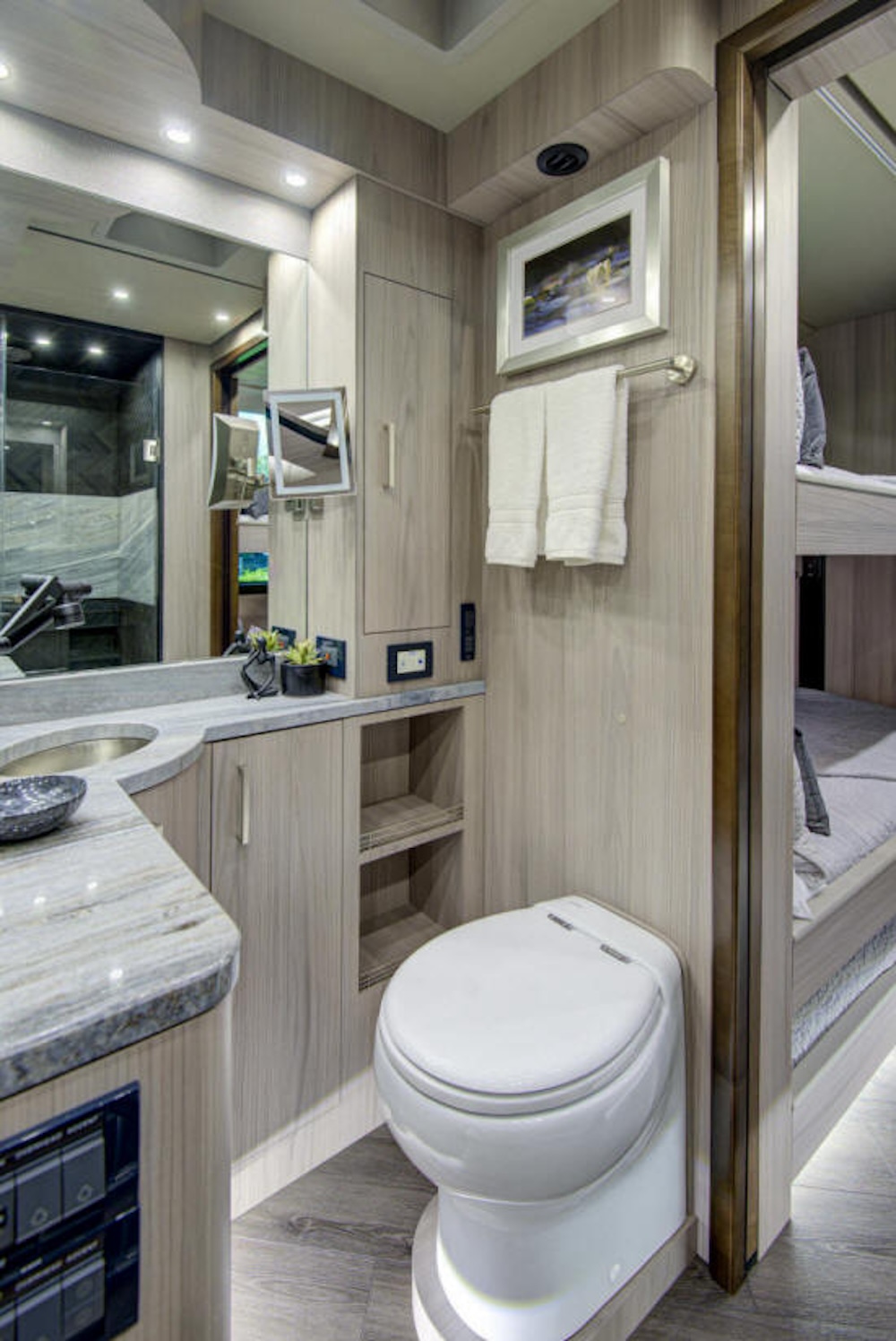 2025 Prevost Florida Coach X3 For Sale