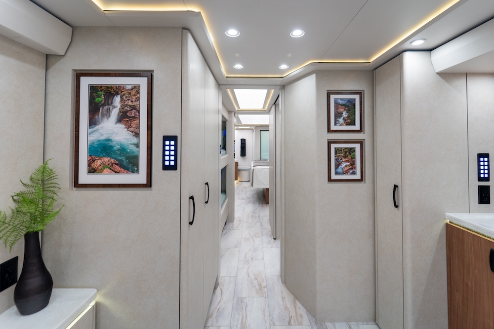 2025 Prevost Marathon H3-45 For Sale