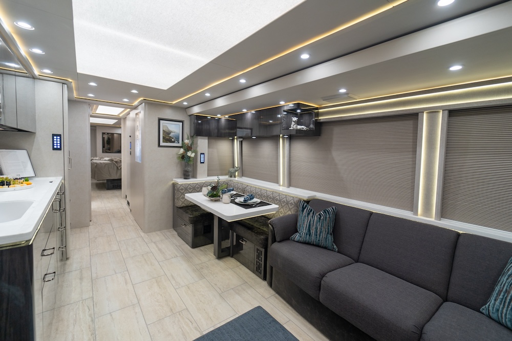 2025 Prevost  Marathon H3-45 For Sale
