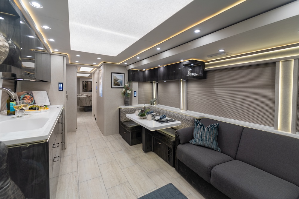 2025 Prevost  Marathon H3-45 For Sale