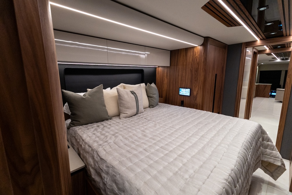 2026 Prevost Loki H3-45 For Sale