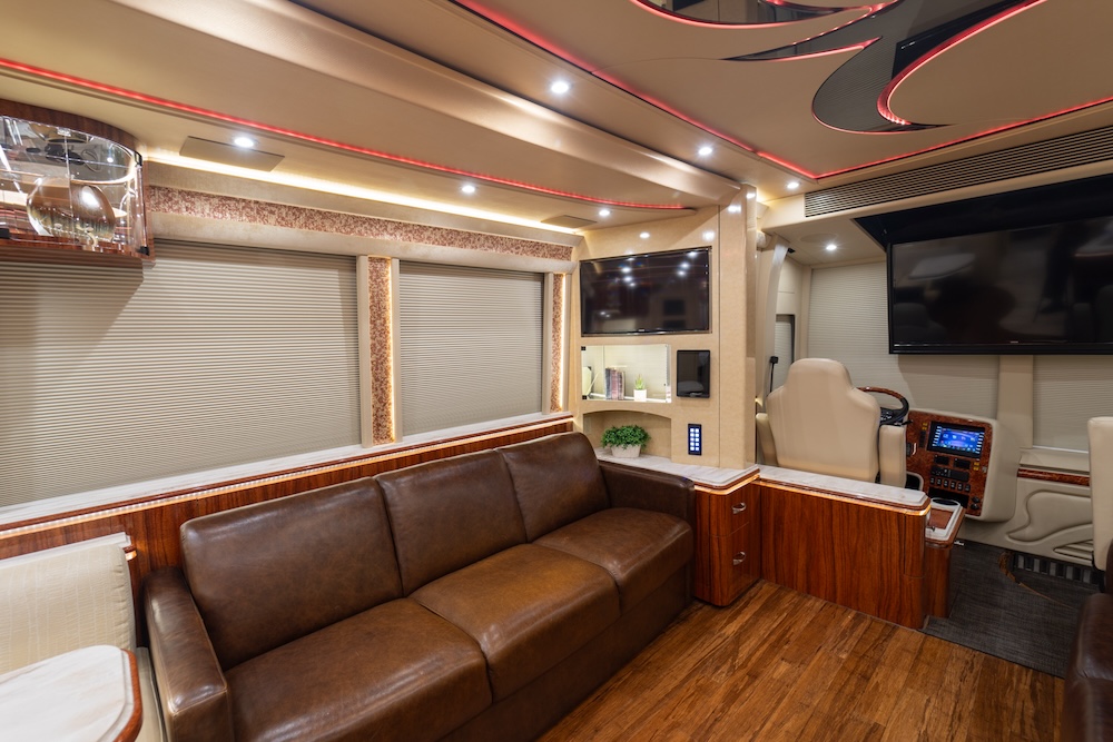 2016 Prevost Marathon X3 For Sale