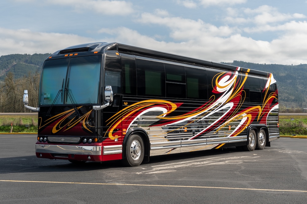 2016 Prevost Marathon X3 For Sale
