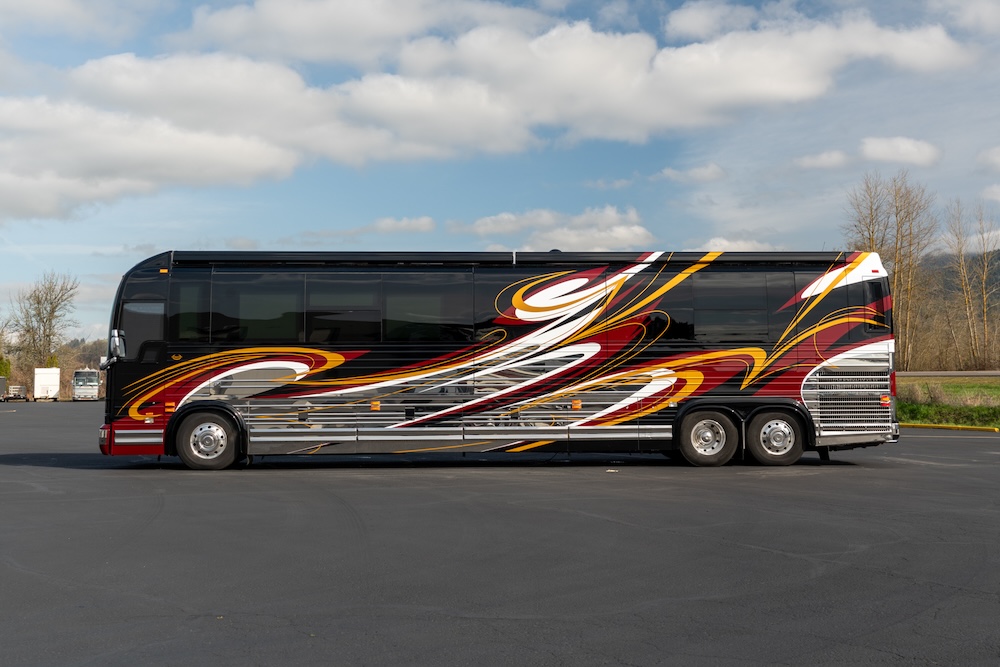 2016 Prevost Marathon X3 For Sale
