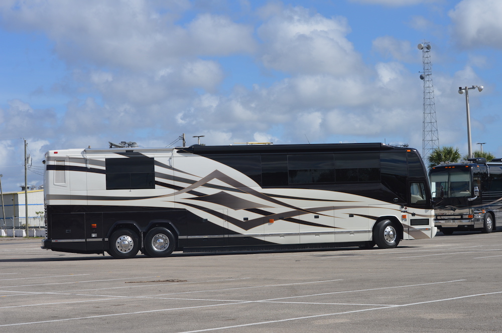 2018 Prevost Motorhome Expo West Palm