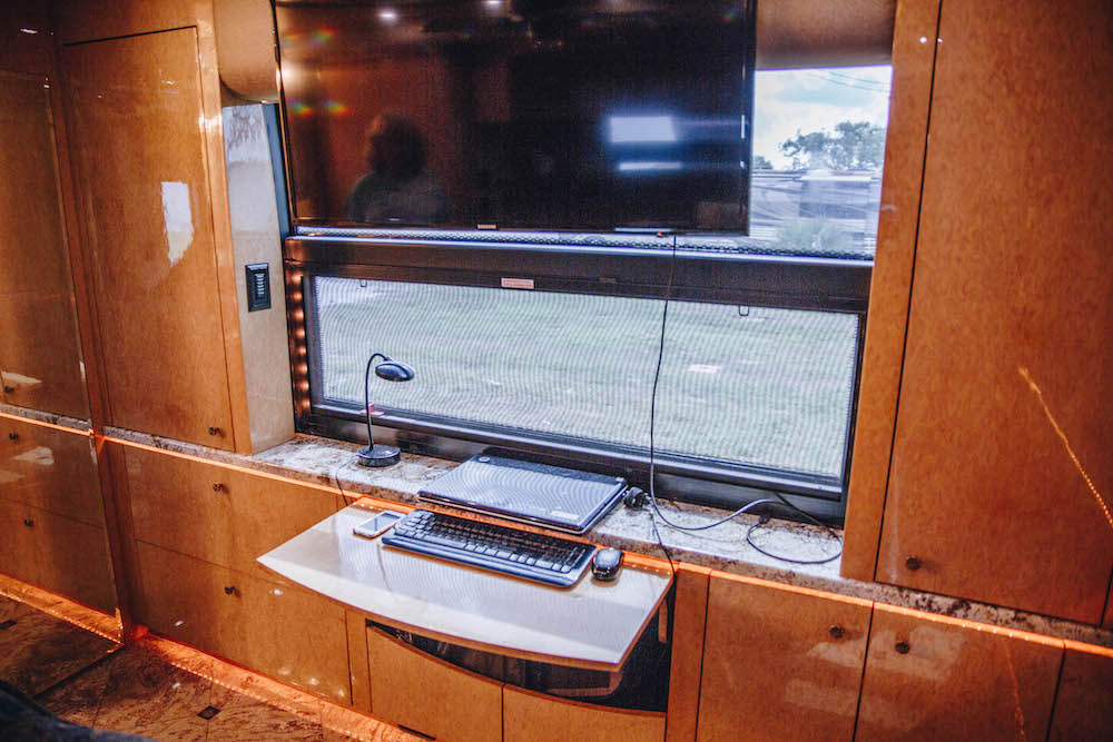 2018 Prevost Motorhome West Palm