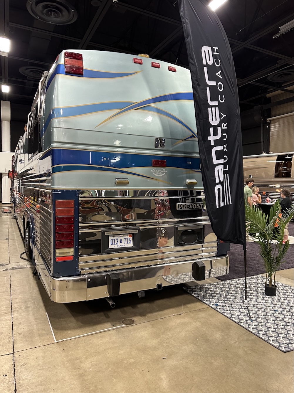  Prevost Motorhome Expo