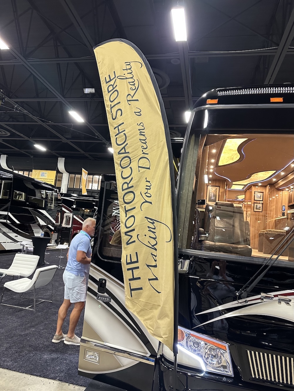  Prevost Motorhome Expo