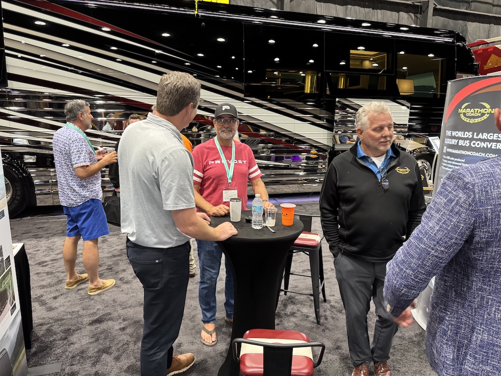 Prevost Motorhome Expo