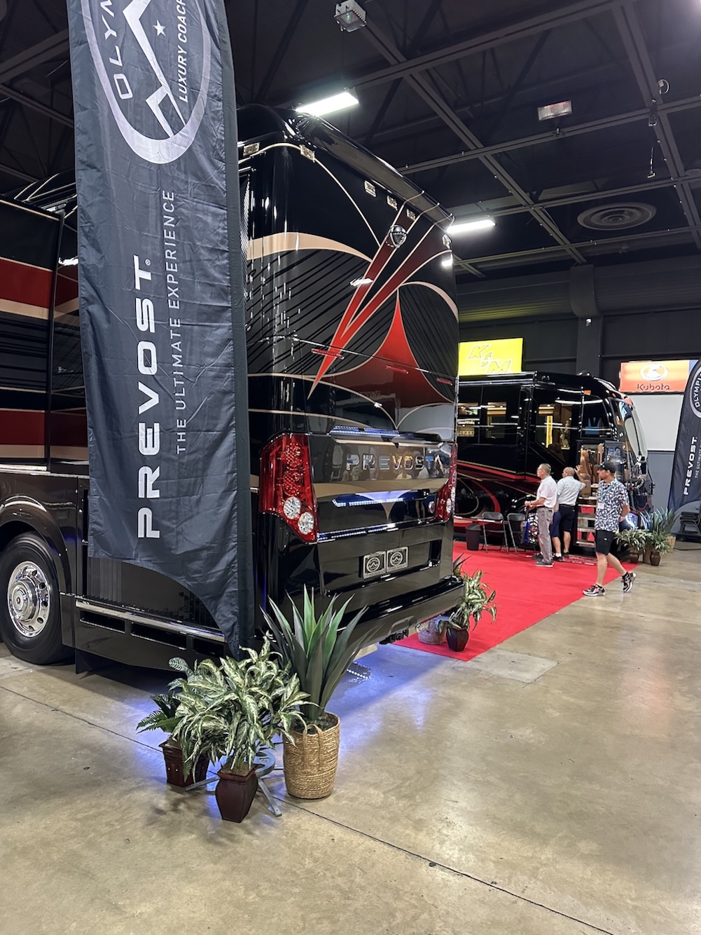  Prevost Motorhome Expo