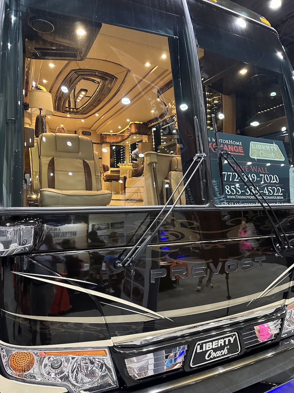  Prevost Motorhome Expo