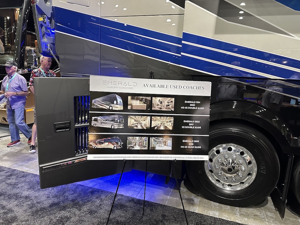  Prevost Motorhome Expo