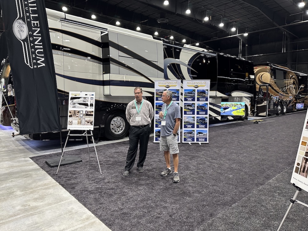  Prevost Motorhome Expo