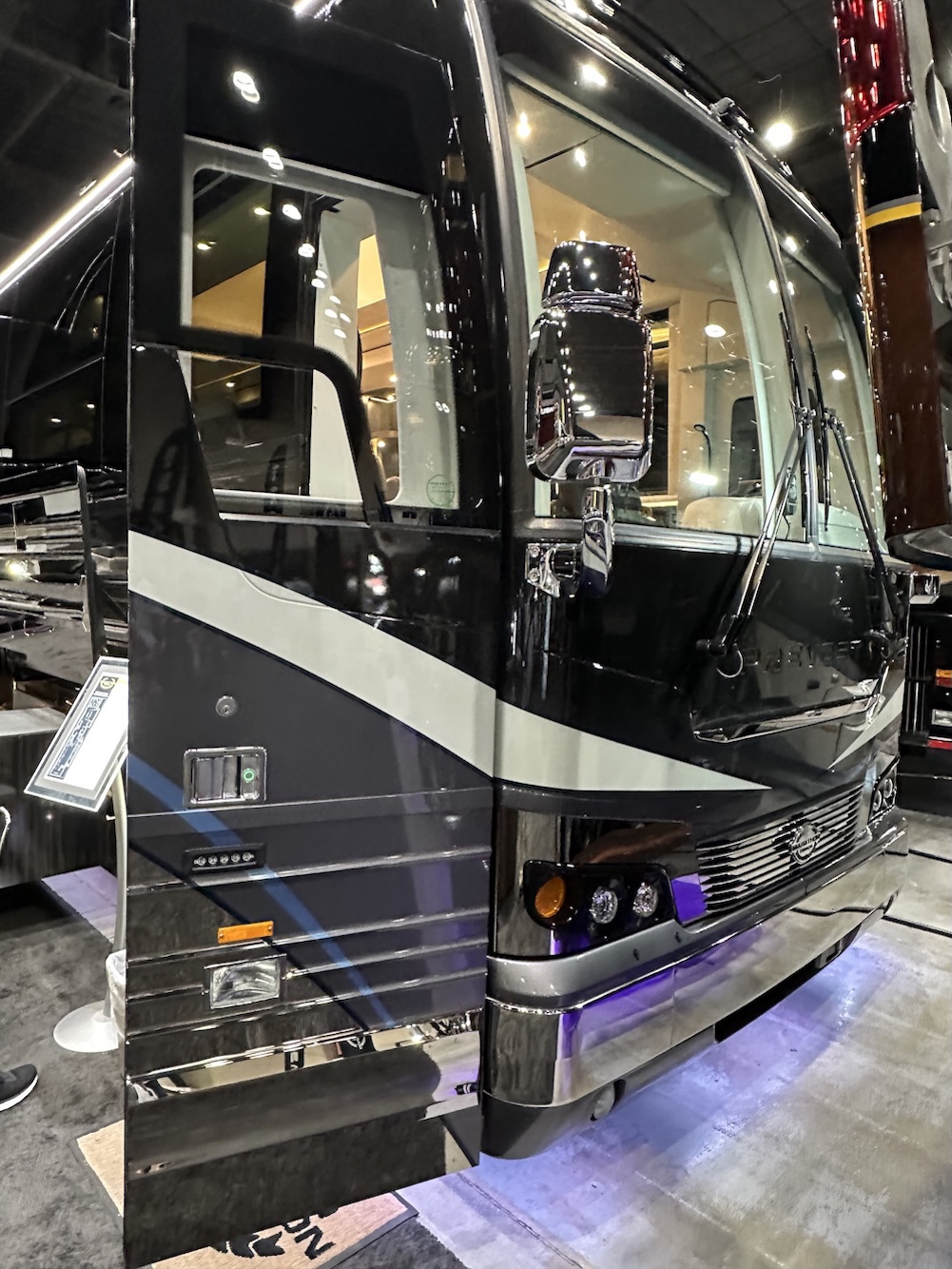  Prevost Motorhome Expo