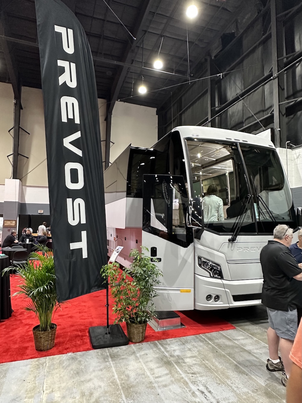  Prevost Motorhome Expo
