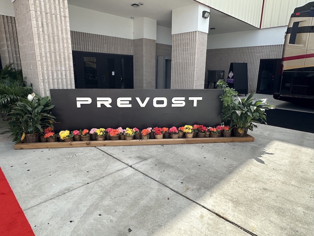  Prevost Motorhome Expo