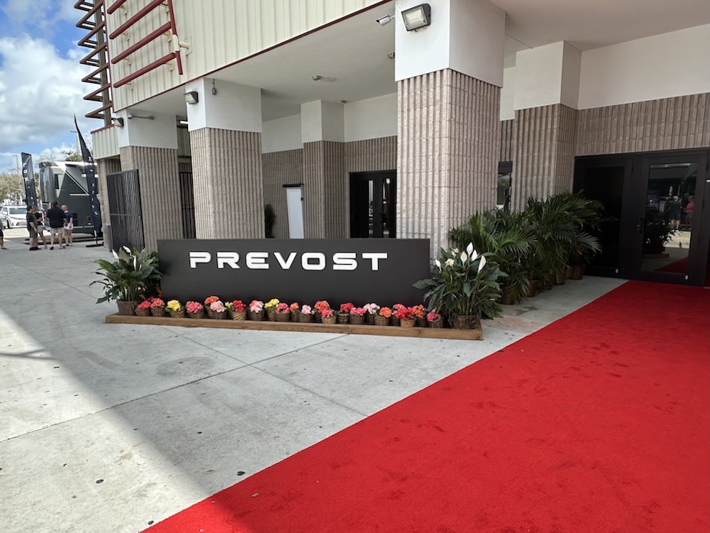  Prevost Motorhome Expo
