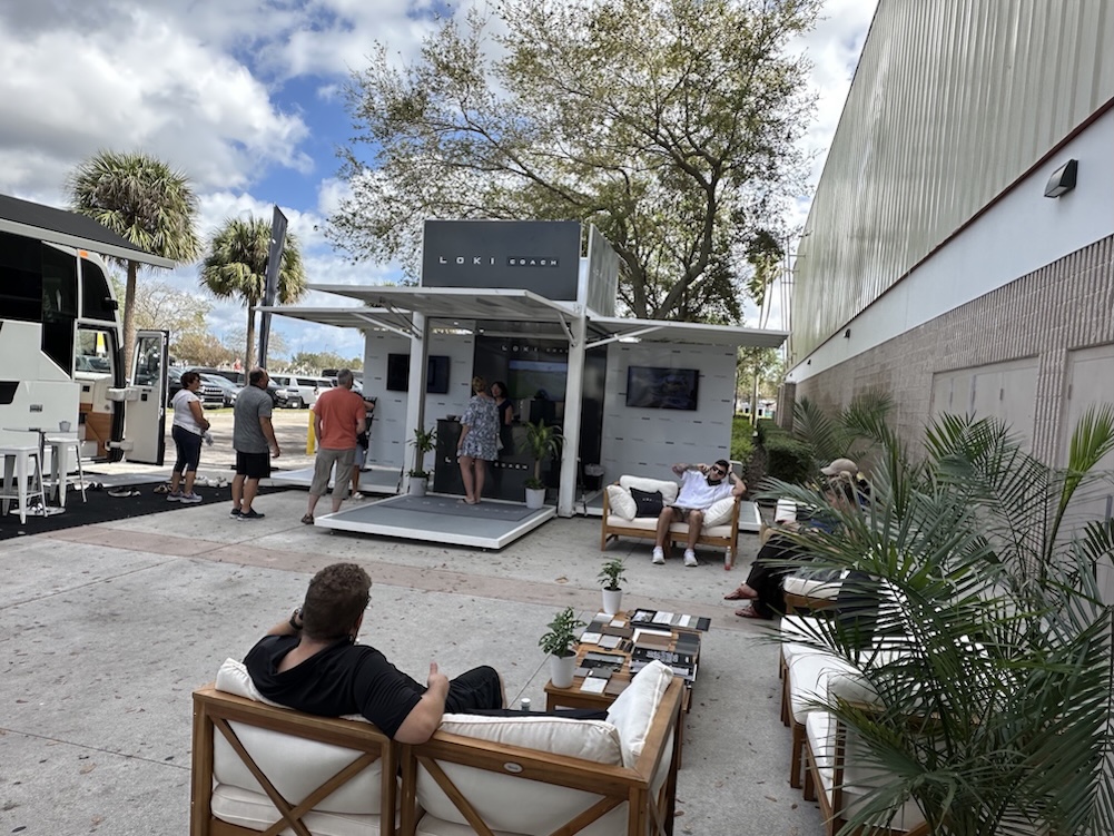  Prevost Motorhome Expo