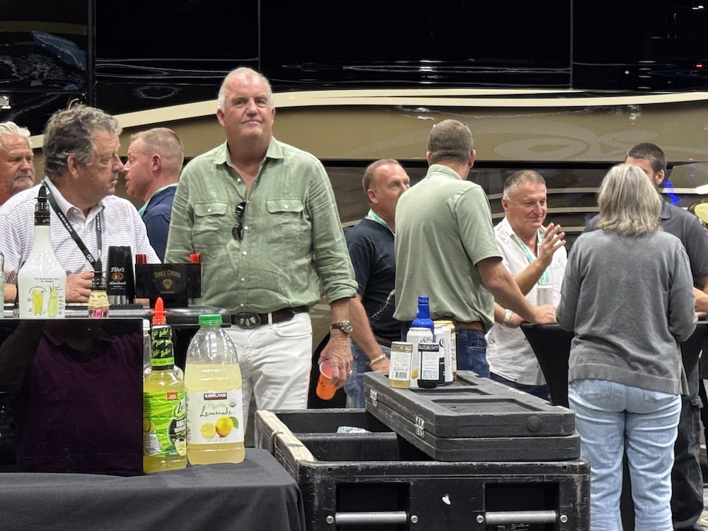  Prevost Motorhome Expo