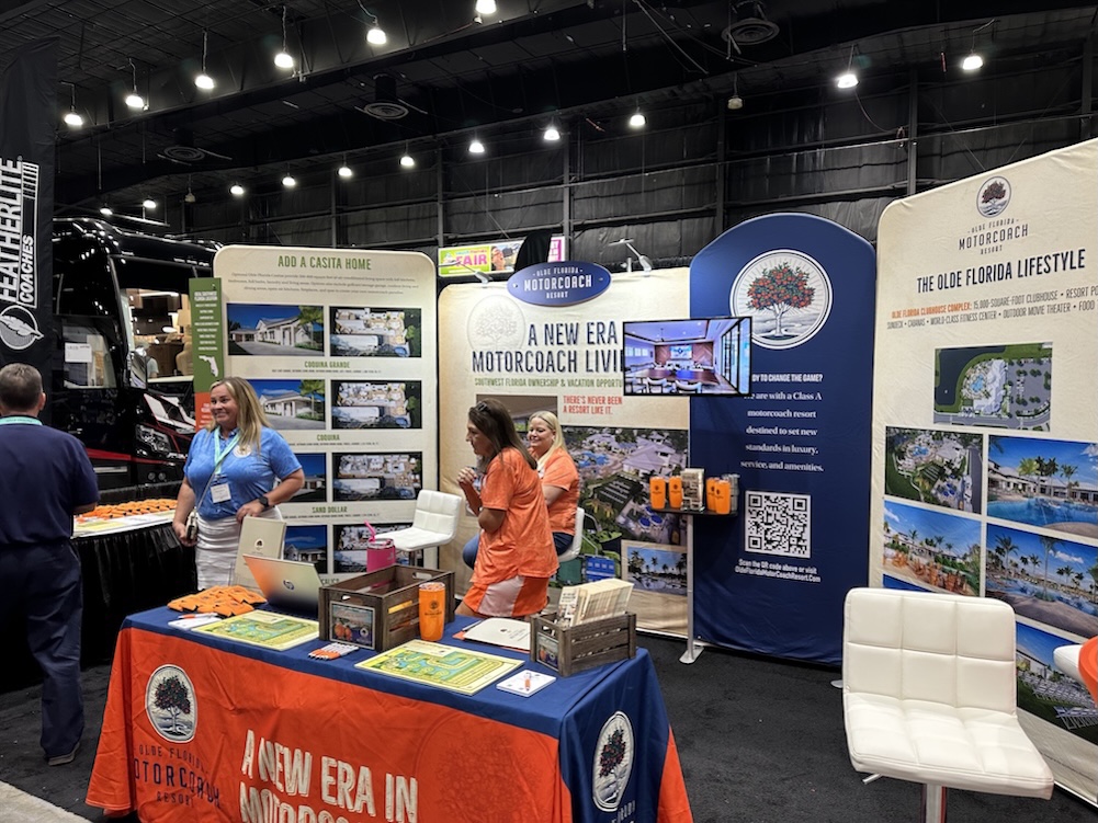  Prevost Motorhome Expo