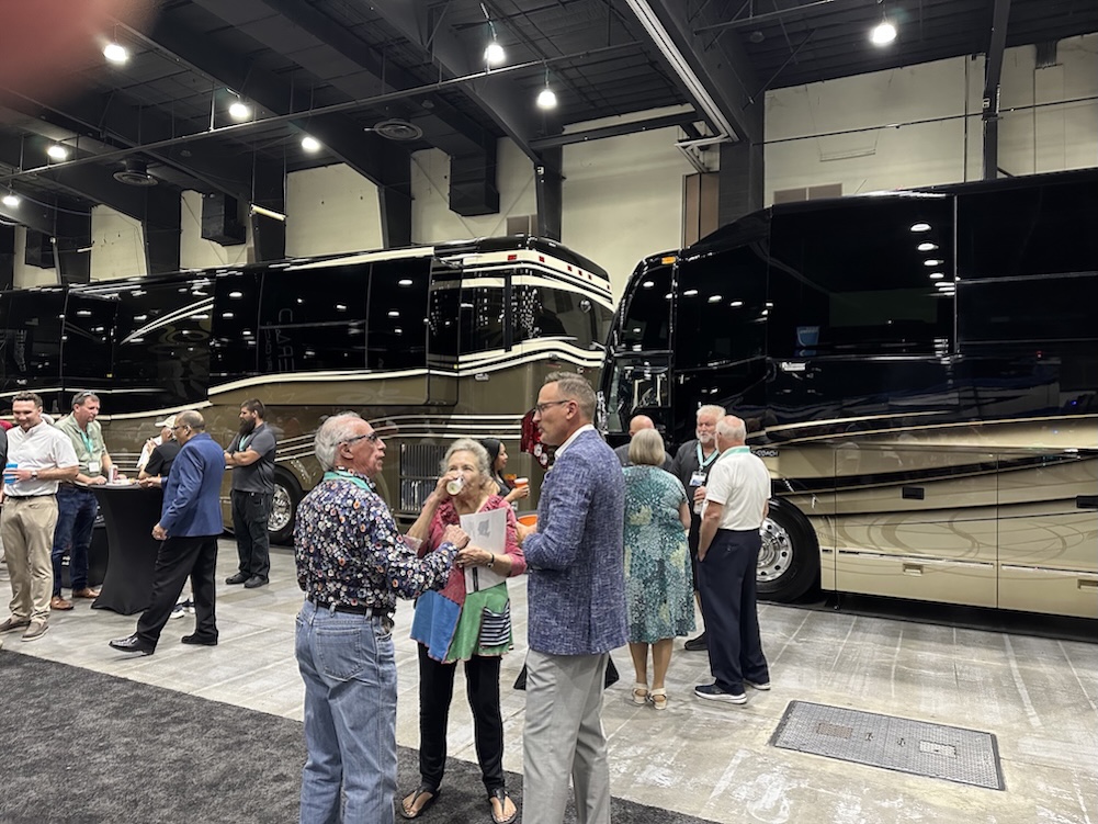  Prevost Motorhome Expo