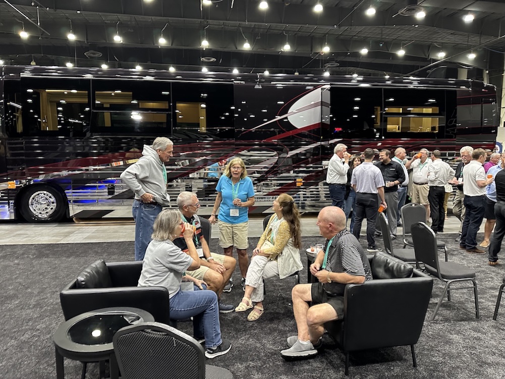  Prevost Motorhome Expo