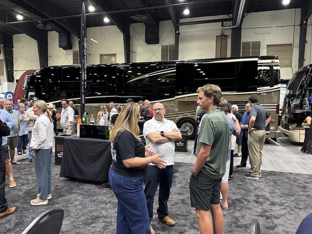  Prevost Motorhome Expo