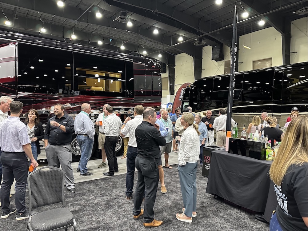  Prevost Motorhome Expo